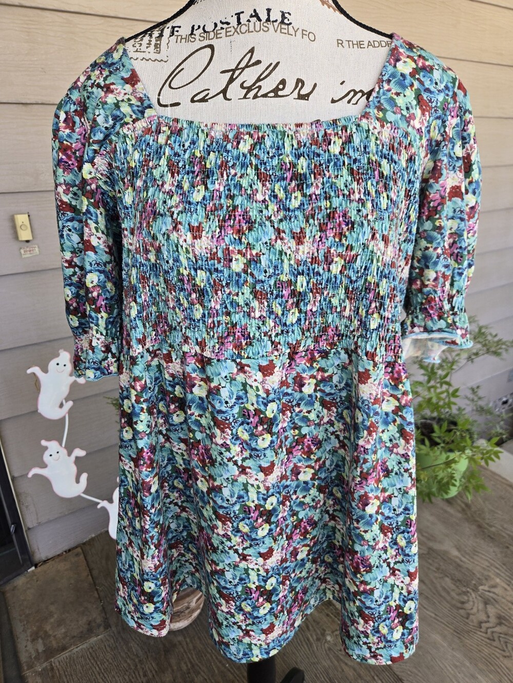 Lomon Smocked Babydoll Top. Bright And Cheery. Size XL